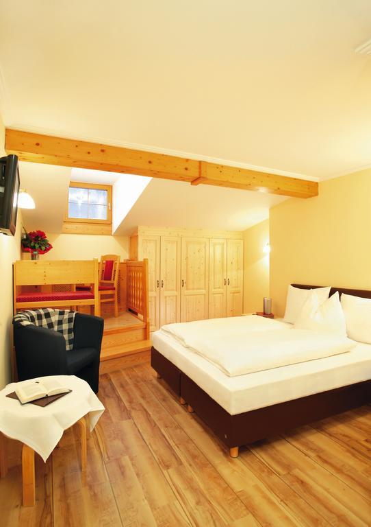 Hotel Sperlhof 윈디슈가르스텐 외부 사진