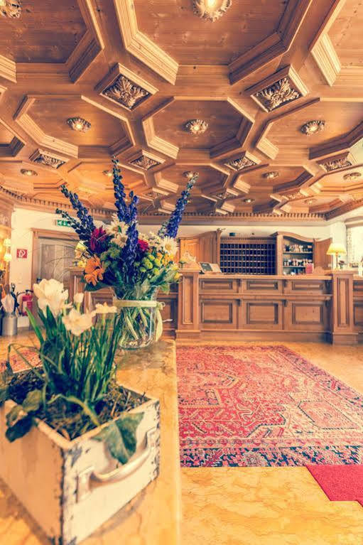 Hotel Sperlhof 윈디슈가르스텐 외부 사진